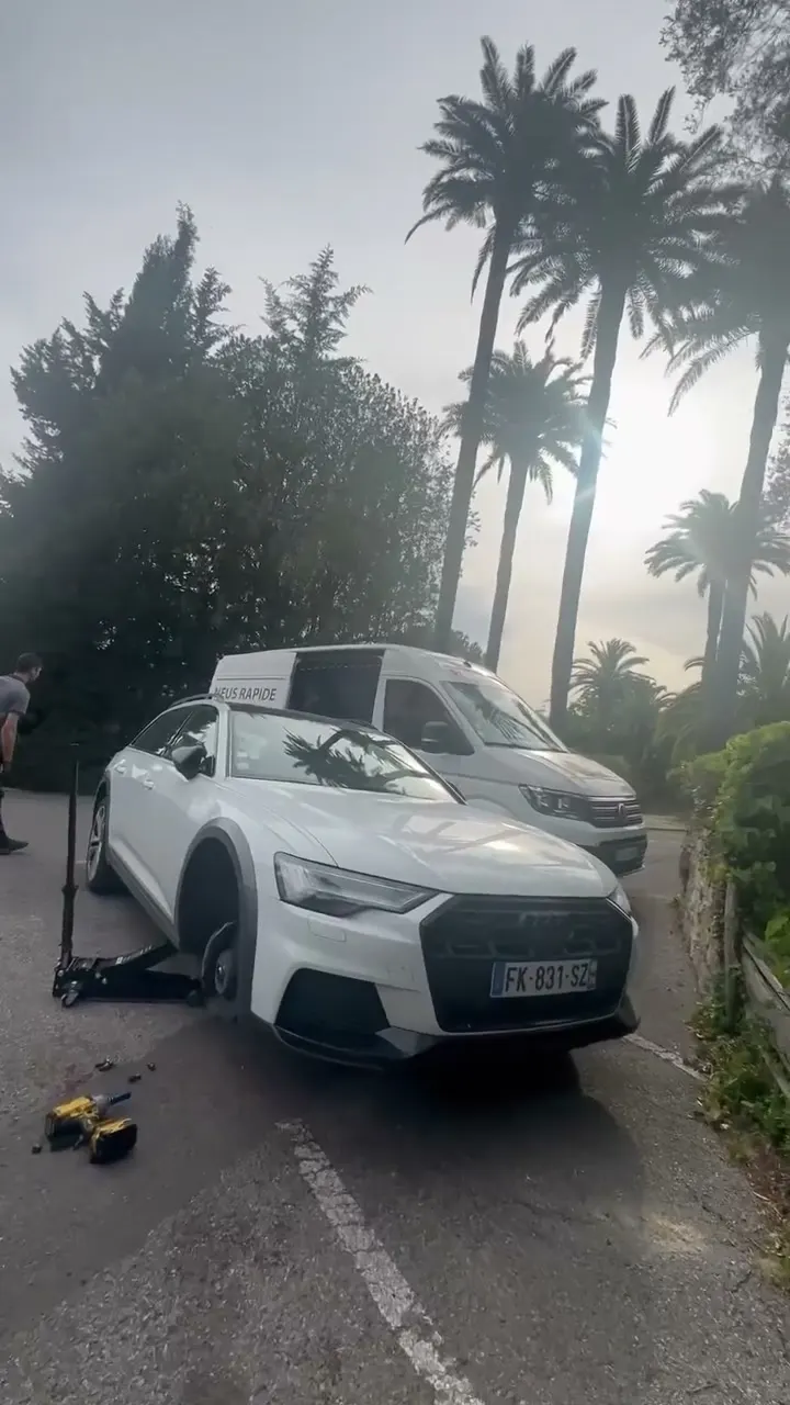 Intervention sur une roue en extérieur