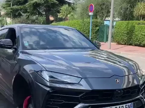 Roue déposée pendant une intervention mobile